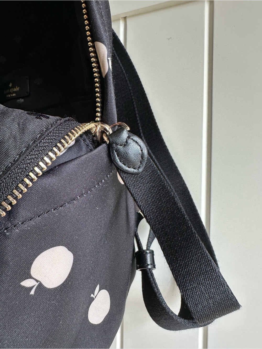 kate spade chelsea black and white apple print nylon backpack - Picture 13 of 15